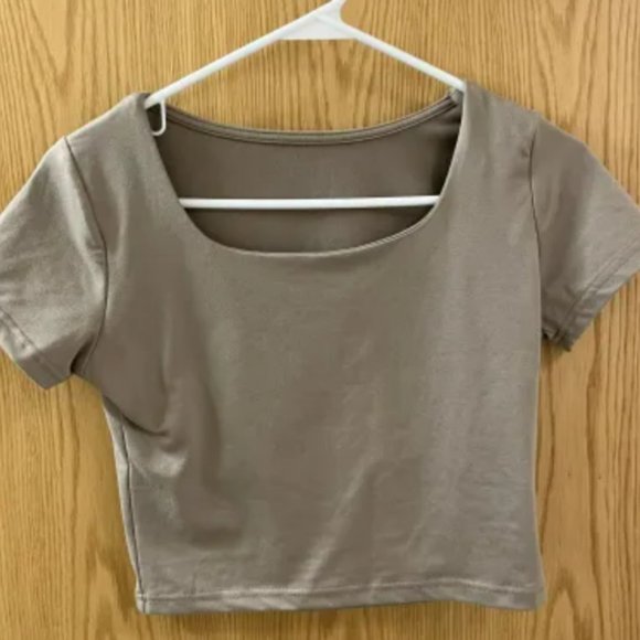 ✨Tan crop Top, Double lined, Soft/Stretchy - Picture 1 of 4